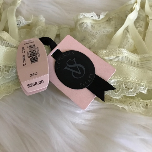 Victoria Secret Designer Collection Swarovski bra - Picture 3 of 4